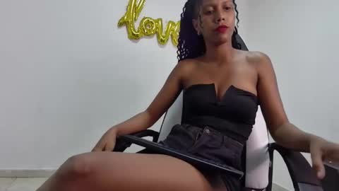 goddess_valen online show from October 3, 8:17 pm