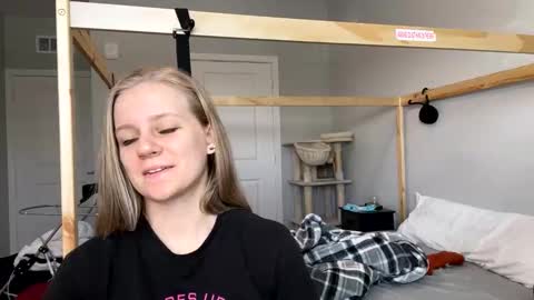 feyaa22 online show from January 24, 4:28 pm