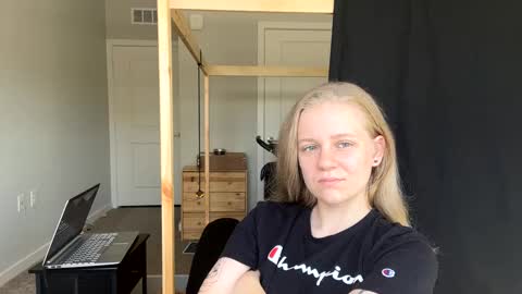 feyaa22 online show from March 2, 3:48 pm