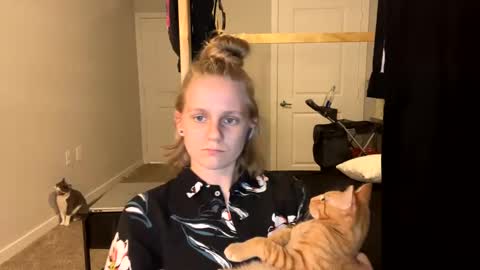 feyaa22 online show from March 4, 1:34 am