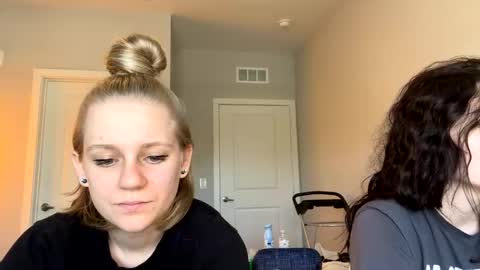 feyaa22 online show from January 26, 4:20 pm