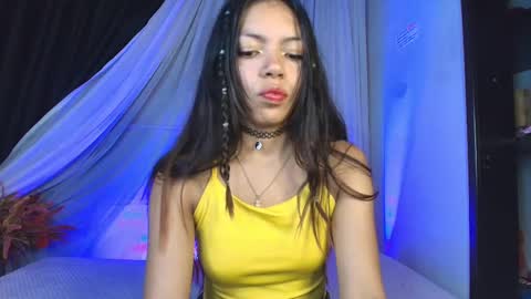 Snapshot of goddessjulieta chatting on March 11, 1:16 am Julieta online show from March 11, 1:16 am