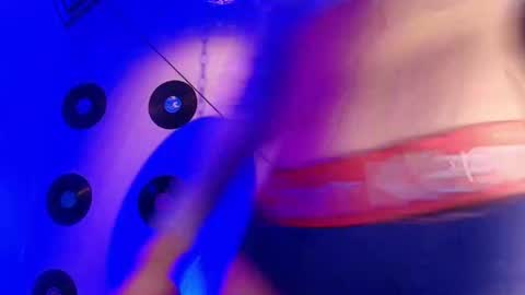 Snapshot of goddessjulieta chatting on October 6, 6:48 pm Julieta online show from October 6, 6:48 pm