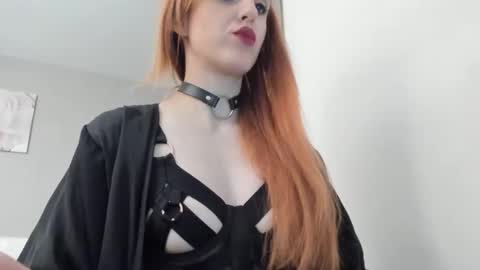 Snapshot of goddesskasyia chatting on February 11, 11:09 am GoddessKasyia online show from February 11, 11:09 am