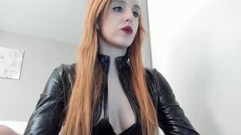 Snapshot of goddesskasyia chatting on February 13, 5:22 pm GoddessKasyia online show from February 13, 5:22 pm