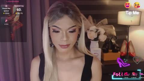 Michaella online show from June 11, 7:12 pm