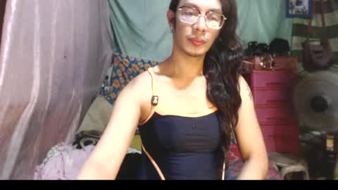 KENNY DOLL online show from June 23, 6:43 am