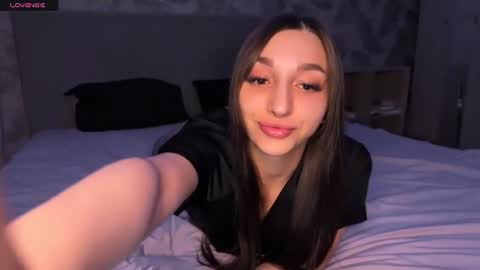 goddesssooul online show from June 27, 3:01 am