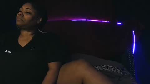 GoddessYvette007 online show from October 5, 2:46 pm