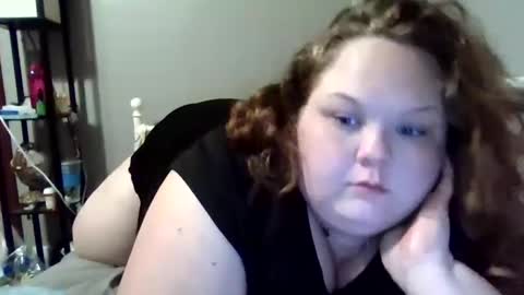 godessisabella online show from September 26, 8:00 am