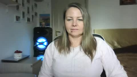 gold_585 online show from June 19, 9:48 am
