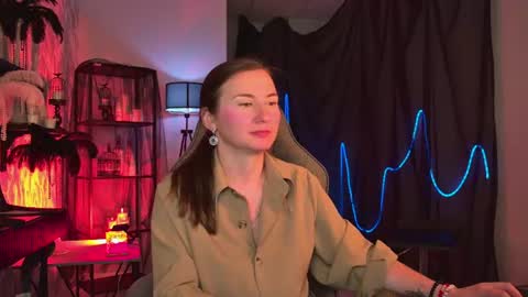 Gloria online show from July 15, 11:59 am