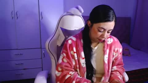 golden_gingerkitty online show from January 8, 5:05 am