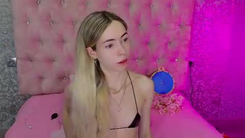 golden girl   online show from June 20, 1:56 am