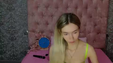 golden girl   online show from July 7, 1:51 am