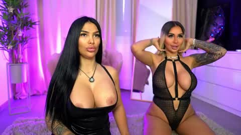 GoldenAmberX online show from April 24, 6:37 am