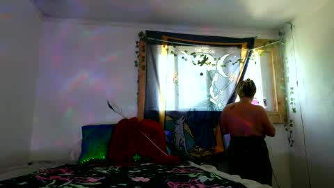XxPretentious PeachxX online show from June 22, 7:54 pm