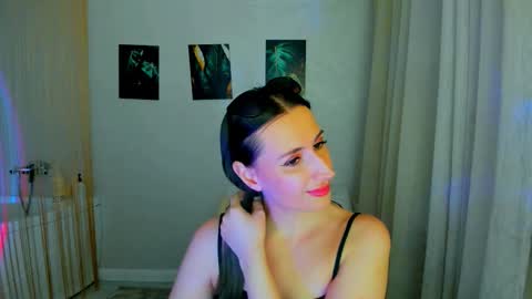 Olivia online show from March 13, 9:29 pm