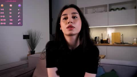 angel online show from November 18, 4:04 am