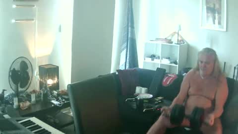 goldyguy011 online show from December 22, 12:50 am