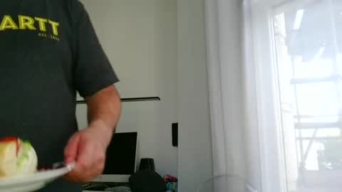 gomezgonz5 online show from September 30, 3:33 pm
