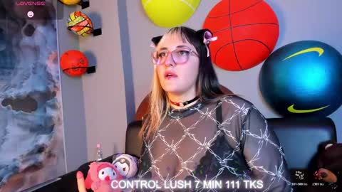 gomory_kitty online show from May 4, 4:02 pm