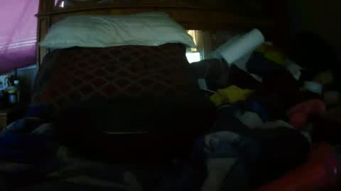 Juicy Booty online show from February 18, 8:03 pm