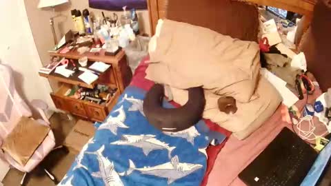 Juicy Booty online show from October 10, 8:35 pm