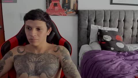 Snapshot of goodboy69i chatting on September 20, 7:50 pm goodboy69i online show from September 20, 7:50 pm