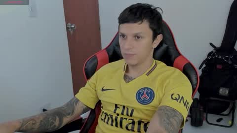 Snapshot of goodboy69i chatting on September 26, 12:35 pm goodboy69i online show from September 26, 12:35 pm