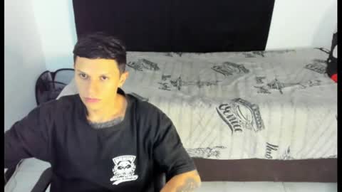 Snapshot of goodboy69i chatting on January 23, 8:45 pm goodboy69i online show from January 23, 8:45 pm