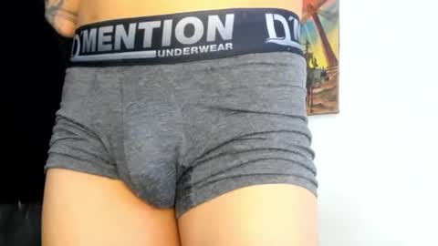 Snapshot of goodboy69i chatting on February 26, 8:04 pm goodboy69i online show from February 26, 8:04 pm