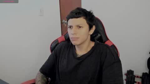 Snapshot of goodboy69i chatting on October 12, 12:42 pm goodboy69i online show from October 12, 12:42 pm