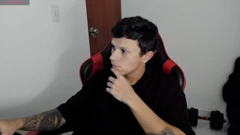 Snapshot of goodboy69i chatting on September 10, 11:50 pm goodboy69i online show from September 10, 11:50 pm