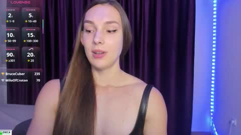 goodnight_kitty online show from November 21, 10:30 pm