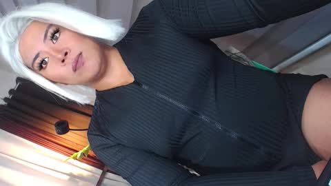 Samantha online show from March 10, 2:27 am