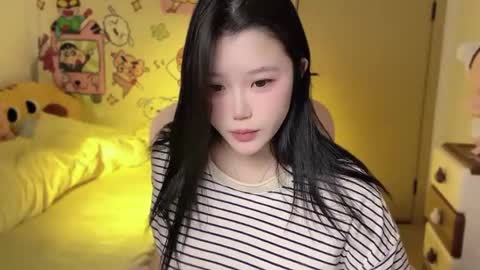 Snapshot of gorgeous_girl33 chatting on October 5, 8:16 pm gorgeous girl33 online show from October 5, 8:16 pm