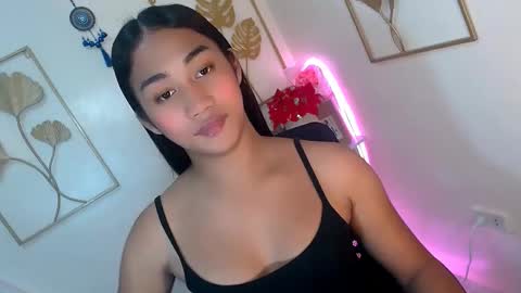 gorgeous_niicole online show from November 19, 9:52 am