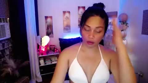 Rica online show from March 11, 4:59 am