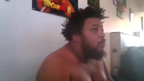 gorillamcgee online show from April 5, 7:00 pm