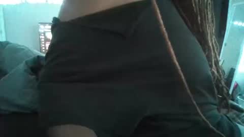 Snapshot of gotcake713 chatting on October 10, 6:52 am Sue Goddess online show from October 10, 6:52 am