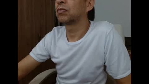 Andres online show from May 2, 9:59 am