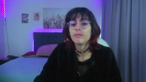 goth_minerva online show from July 20, 1:35 pm