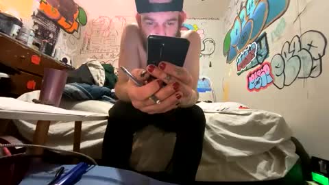 gothboityplz online show from December 17, 12:17 am