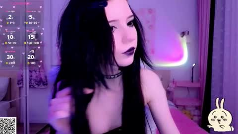 gothiclali online show from November 17, 10:45 pm