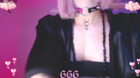        online show from April 30, 4:50 am