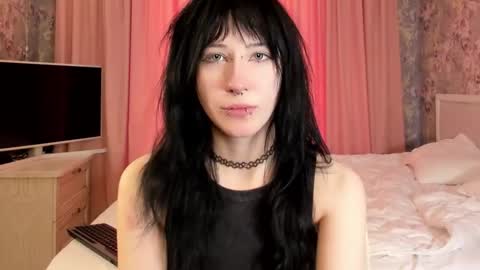 gothlovv online show from March 17, 9:03 am