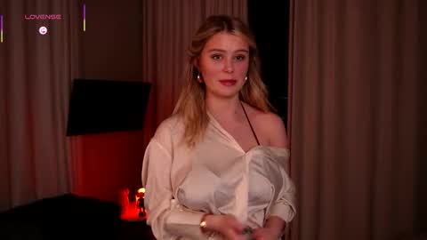 Mamma Mia online show from February 6, 3:26 pm