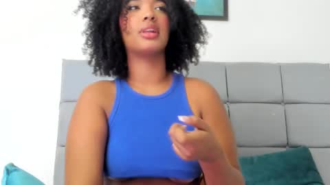Snapshot of grace_browm1 chatting on September 27, 4:32 am grace_browm1 online show from September 27, 4:32 am