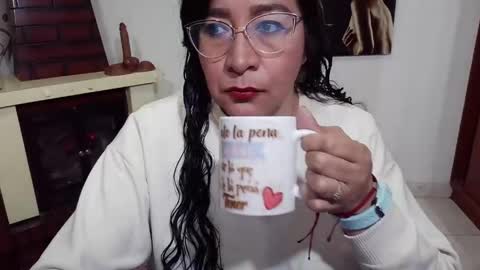 grace_mature_milf online show from April 22, 10:22 am